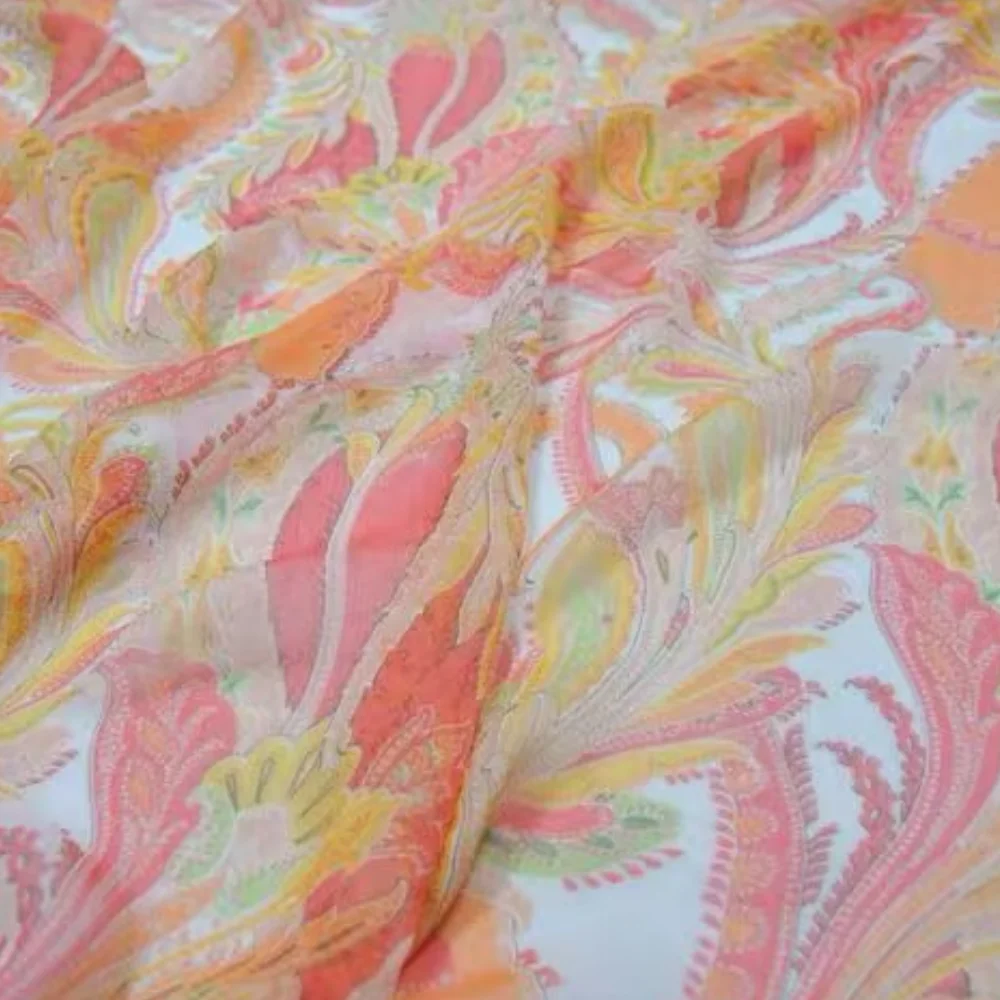 Classic Newest Small Flower Design Top Quality Discount Price Paisley Silk Crinkle Chiffon Fabric for Women Custom Dress