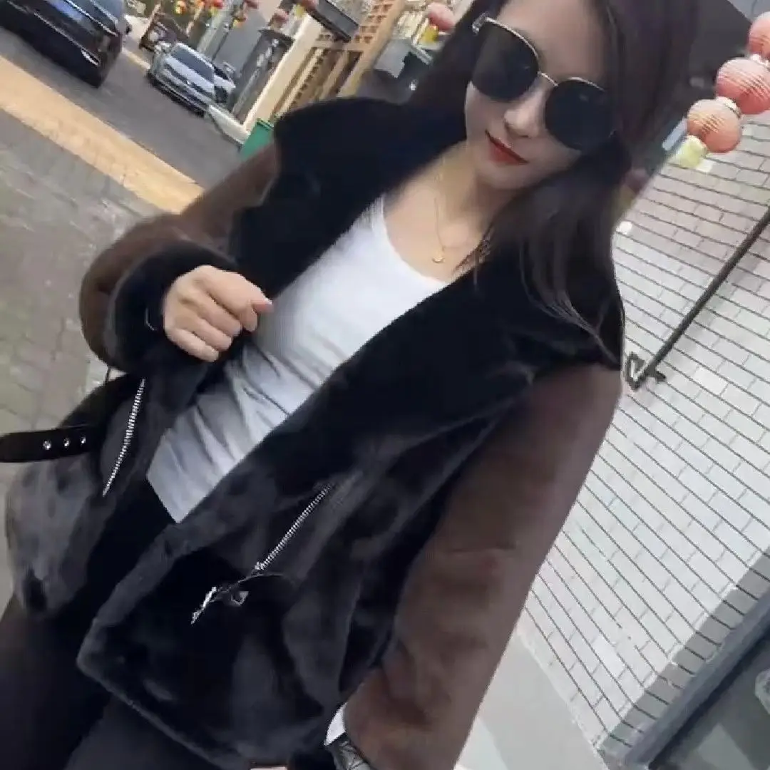 New Autumn Winter Fur One Motorcycle Short Jacket Outwear Women's Stitching Contrast Color European Mink Fleece Motorcycle Coat