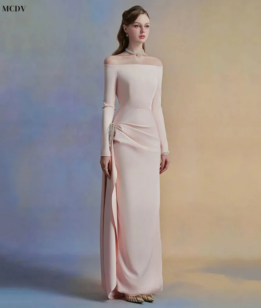 맞춤형 고급 저지 오프숄더 크리스탈 이브닝 드레스 섬세한 보트넥 긴 소매 파티 가운