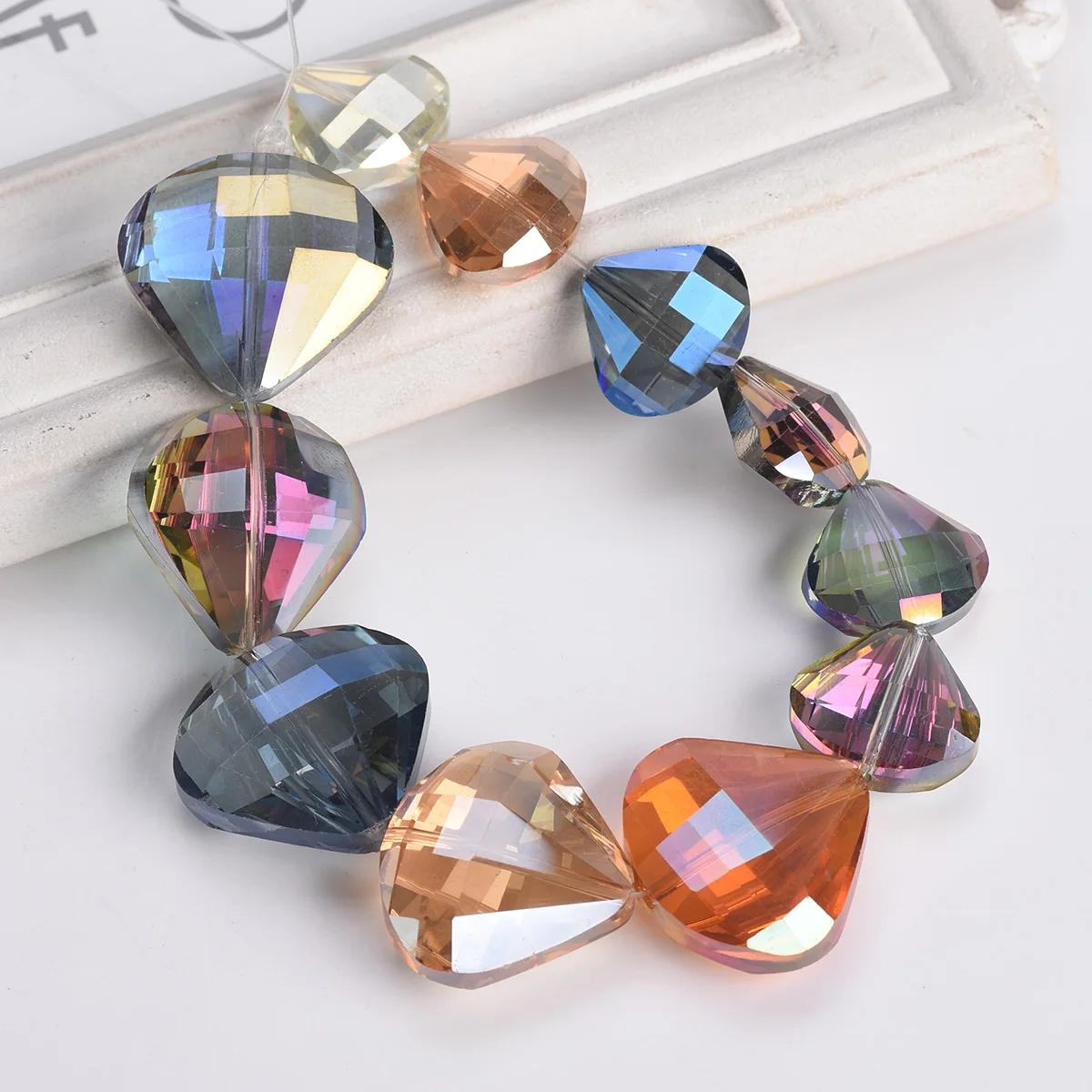 5pcs Scallop Shape 20x18mm 28x26mm Faceted Crystal Glass Loose Beads for Jewelry Making DIY Crafts