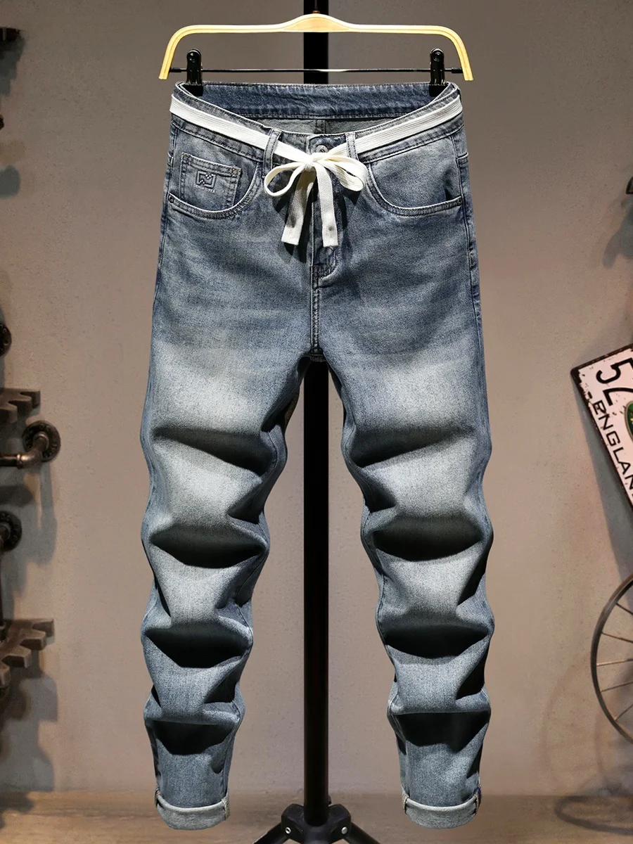 

Мужские джинсы High-End Light Wa 2025: Новинка, простые, универсальные, облегающие, укороченные, модные, из хлопкового стрейч-денима с эффектом водной стирки