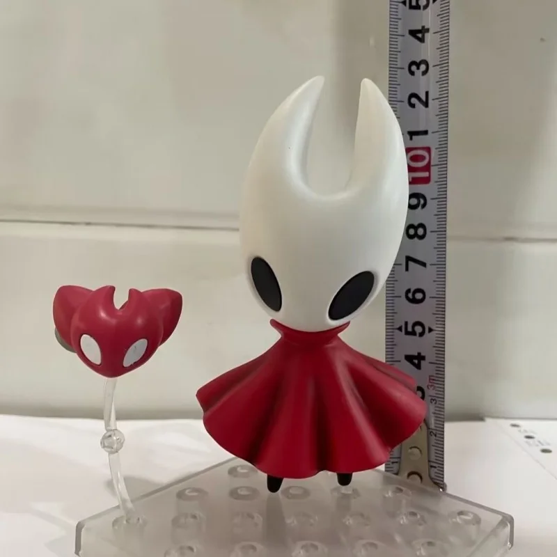 Chinese Version Gsc Hollow Knight Hand 2195 Loose Rider Little Knight Hornet Q Version Doll Movable Clay Man Toys Birthday Gifts