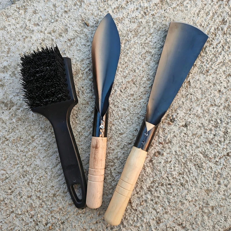 3pcs Heavy Duty Lawn Mower Deck Scraper with Cleaning Brush Set for DIY Professional Lawn Care Gardening Accessories Garden Tool