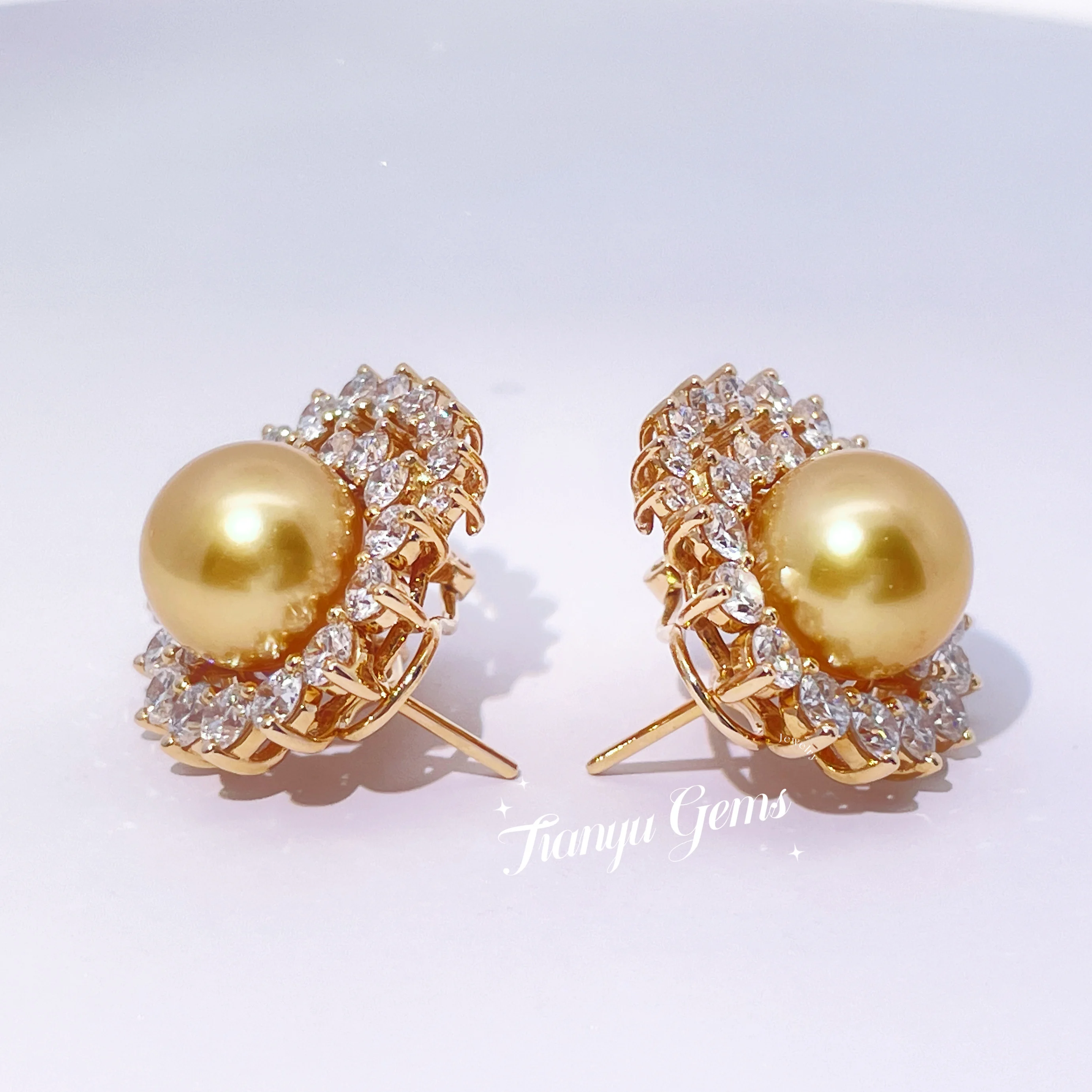 Tianyu Gems 11mm Round Golden South Sea Pearl & Lab Diamonds Earrings 18k Yellow Gold Women Stud Earrings Wedding  Fine Jewelry