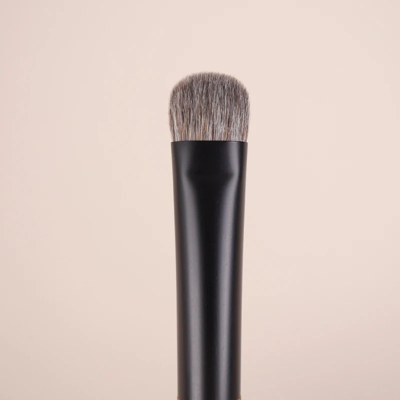 Yizhibi professional hand-made makeup brush face brush color brush Red Squirrel mixed with high quality goat hair.