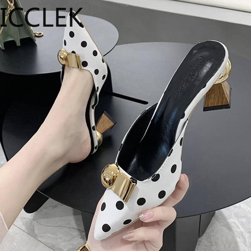 2020 Autumn Chic Dot High Heels Women Slippers  Metal  Buckle Black White Dots Pointed Toe Ladies Elegant Ladies Pumps Shoes