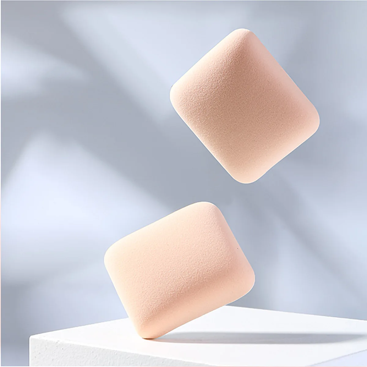 CALIYI 1/3PCS piumino da cipria Mini Face Makeup Sponge Cosmetics lavabile leggero Make Up Blender Tools Round Drop Triangle