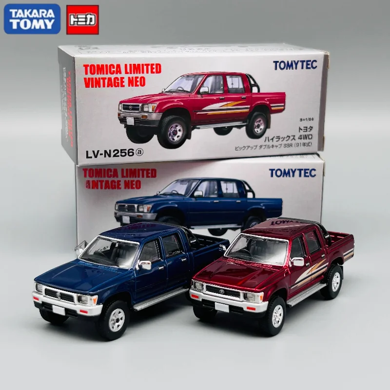 takara-tomy-tlv-n255a-b-red-and-blue-alloy-die-cast-miniature-simulation-car-model-of-toyota-hex-pickup-truck-adult-ornament