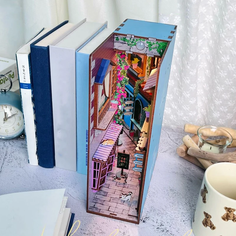 DIY Book Nook Insert Shelf Kits Wooden Miniature Building Kit Van Gogh's World Bookend Island Bookshelf Home Decoration Gifts