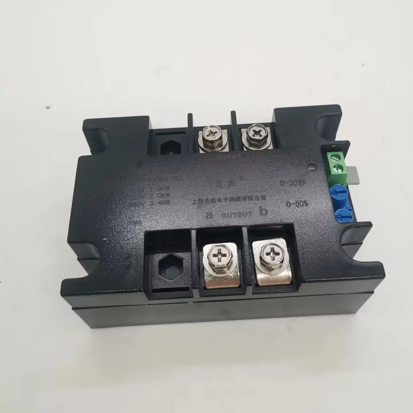 220V motor soft starter 2KW 4KW 6KW 8KW motor online soft starting fan pump pressure reducer conveyor