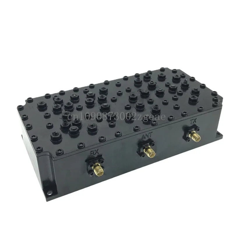 Used for RX TX Bi-directional Communication 703-748MHz 758-803MHz，Telecommunication Duplexers Band 28 Antenna Duplexer