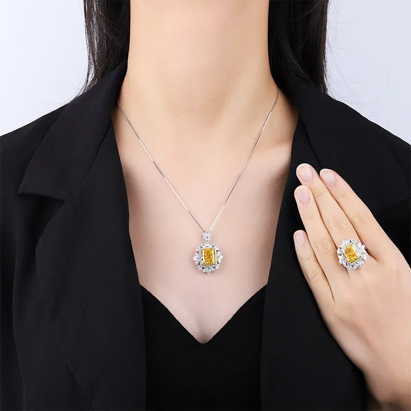 

18K Gold Set with PT950 Platinum Fashion High Carbon Diamond Texture Fashion Jewelry Set Main Stone 10*12