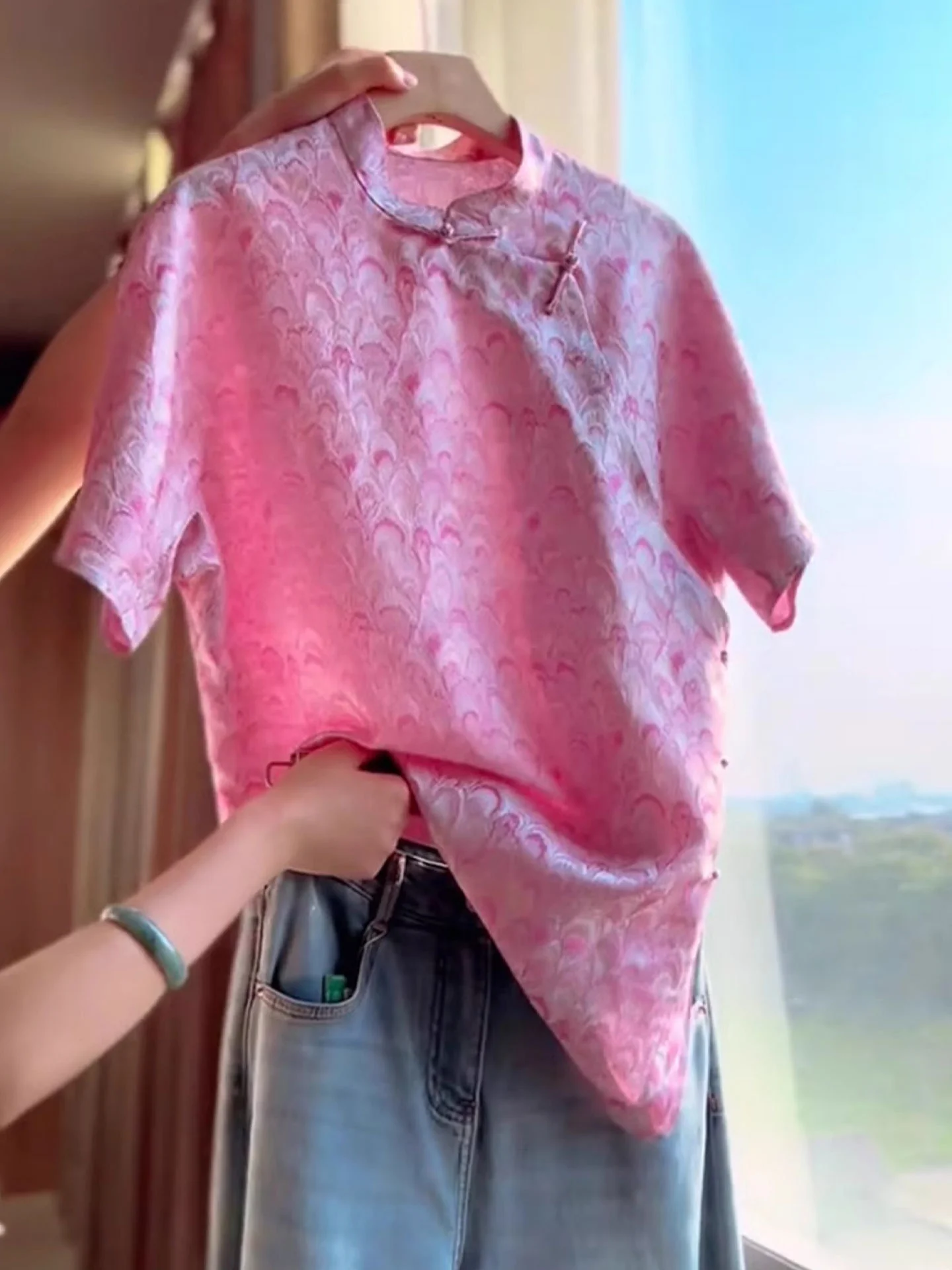 

Женская ретро-блузка Ele: универсальный модный топ с подплечниками из шелковой смеси, летняя новинка, стильная укороченная модель