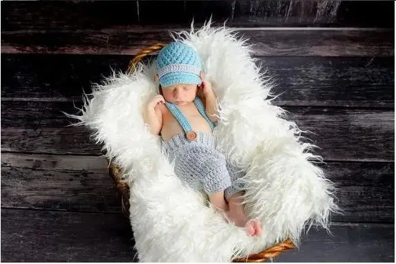 

Special clearance -Newborn boys Pure handmade crochet Newsboy hat + Suspenders Shorts 2pcs/Set newborn Christmas theme 0-3month