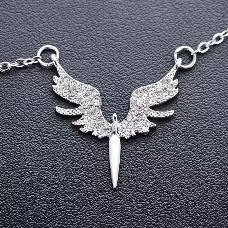 New Creativity Angel Wings Unique Design Pendant Necklace Classic Accessories All-match Personality Clavicle Chain Charm Jewerly - Image 5