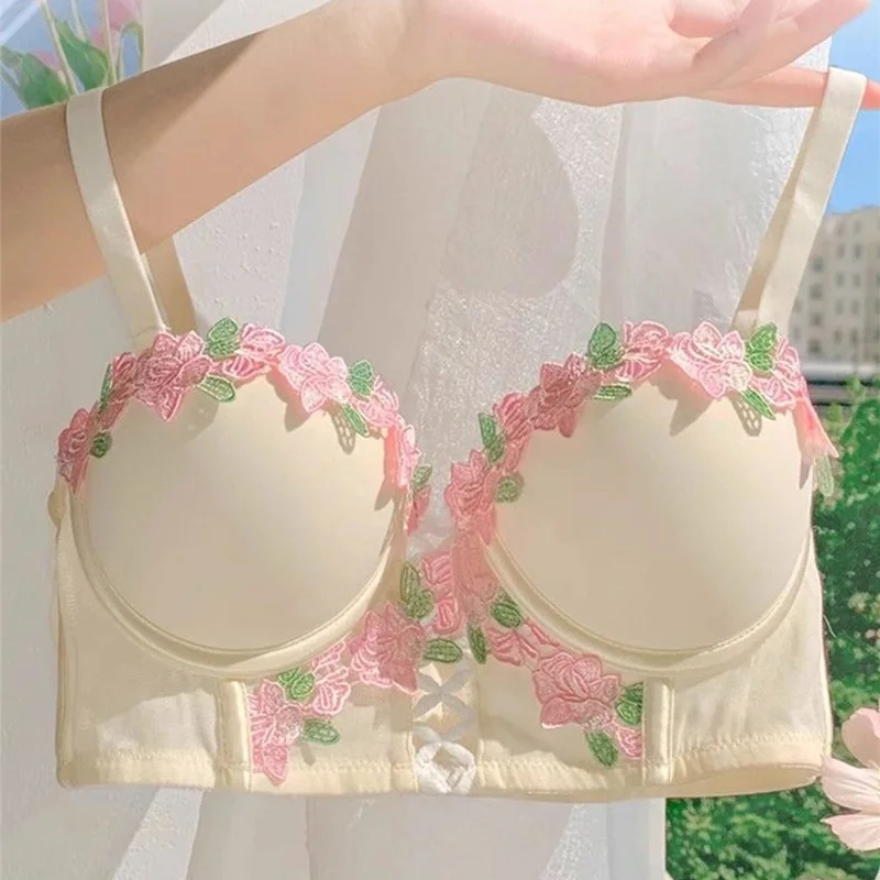 

Non Wire Floral Embroidery Sexy Bras for Small Breast Push Up Beauty Back Mesh Sweet Girls Seamless Bralette Mujer Soutien Gorge
