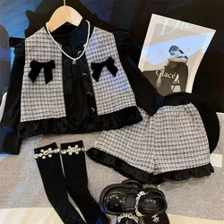 Vestito della ragazza 2023 Nuova Primavera Autunno Stile di Moda Coreana Plaid Set Ragazza Gilet Manica Lunga Che Basa La Camicia Pantaloncini Tre Pezzi