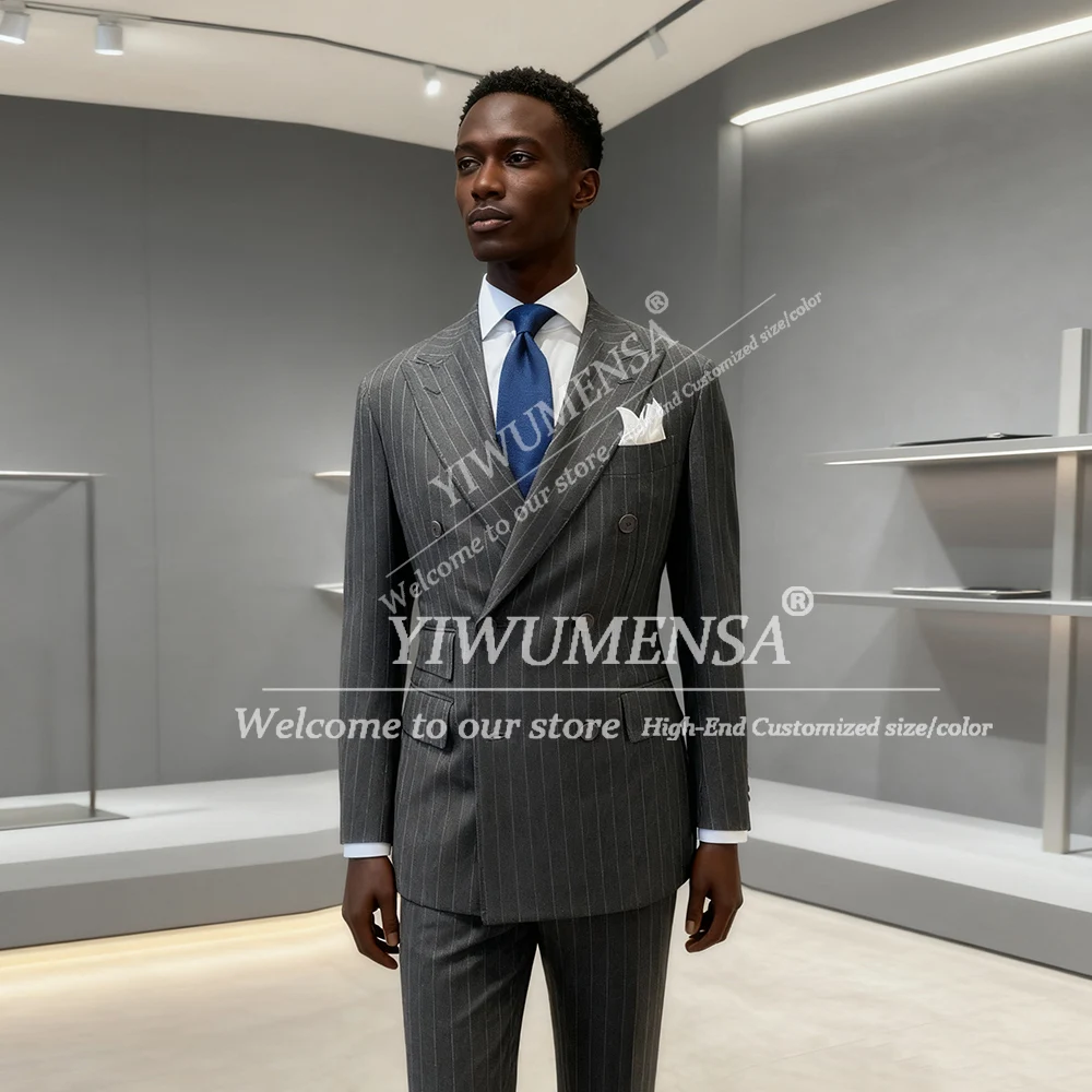 

Классические серые костюмы в полоску, мужские двубортные пиджаки, брюки, мужские элегантные повседневные деловые костюмы по индивидуальному заказу, смокинги для жениха