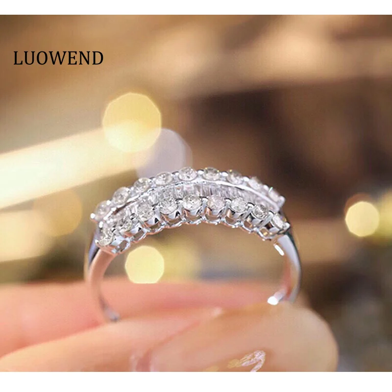 

LUOWEND 18K White Gold Rings Romantic Shiny Design 0.60carat Real Natural Diamond Engagement Ring for Women High Wedding Jewelry