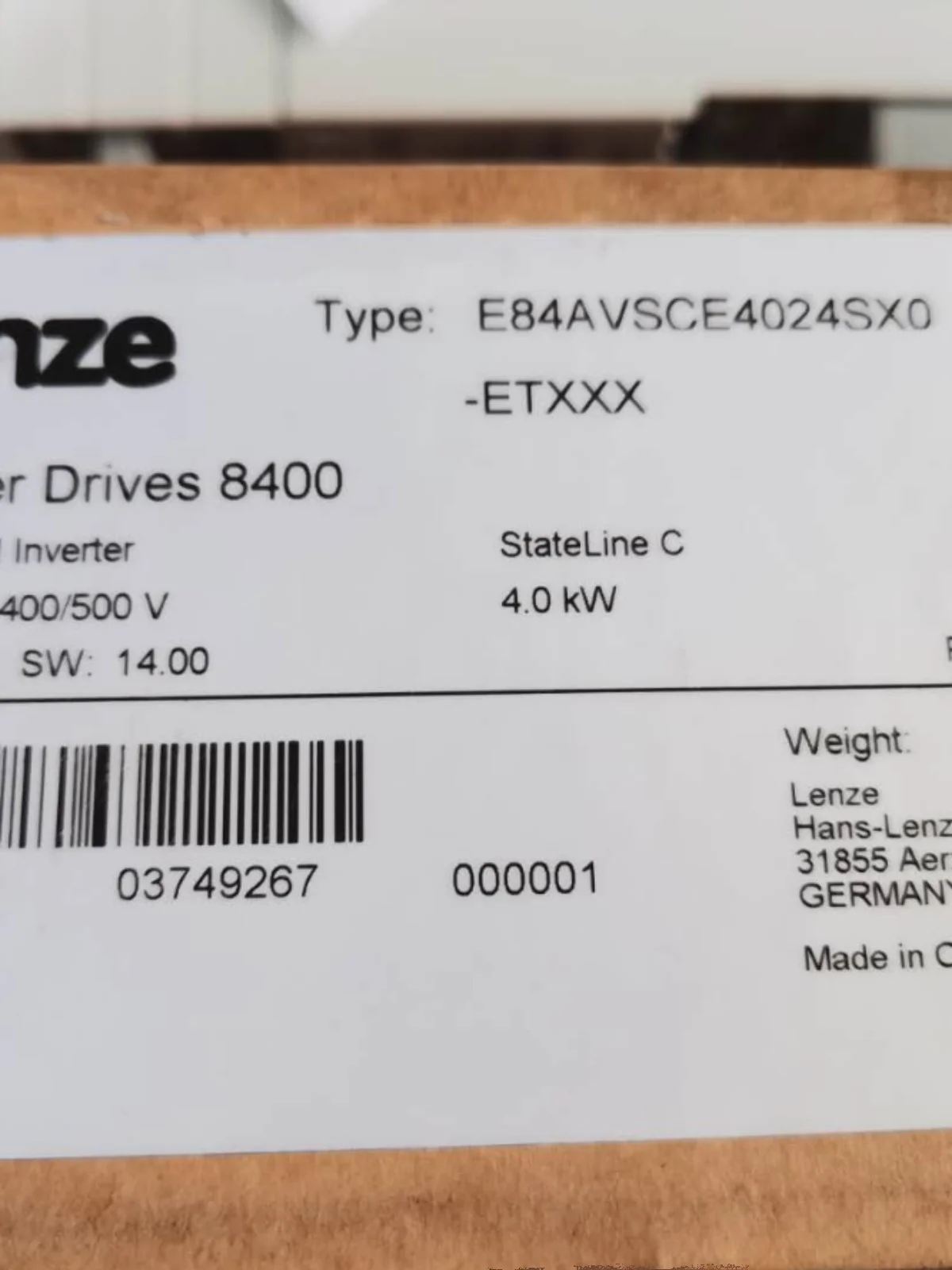 Lenze Inverter E84AVSCE4024SX0 Original Spot E84AVSCE4024SX0-ETXXX