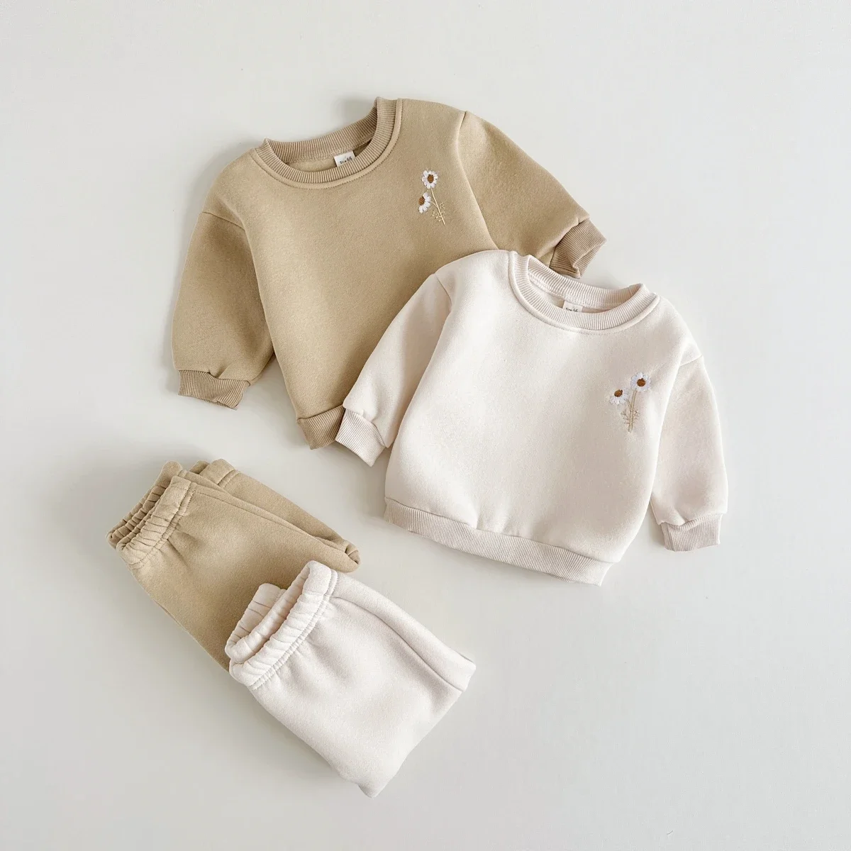Winter Baby Girls Boys Clothes Thick Plush Minimalist Style Flowers Embroidery Warm 2PCS Sweatshirt + Pant Kids Tracksuit