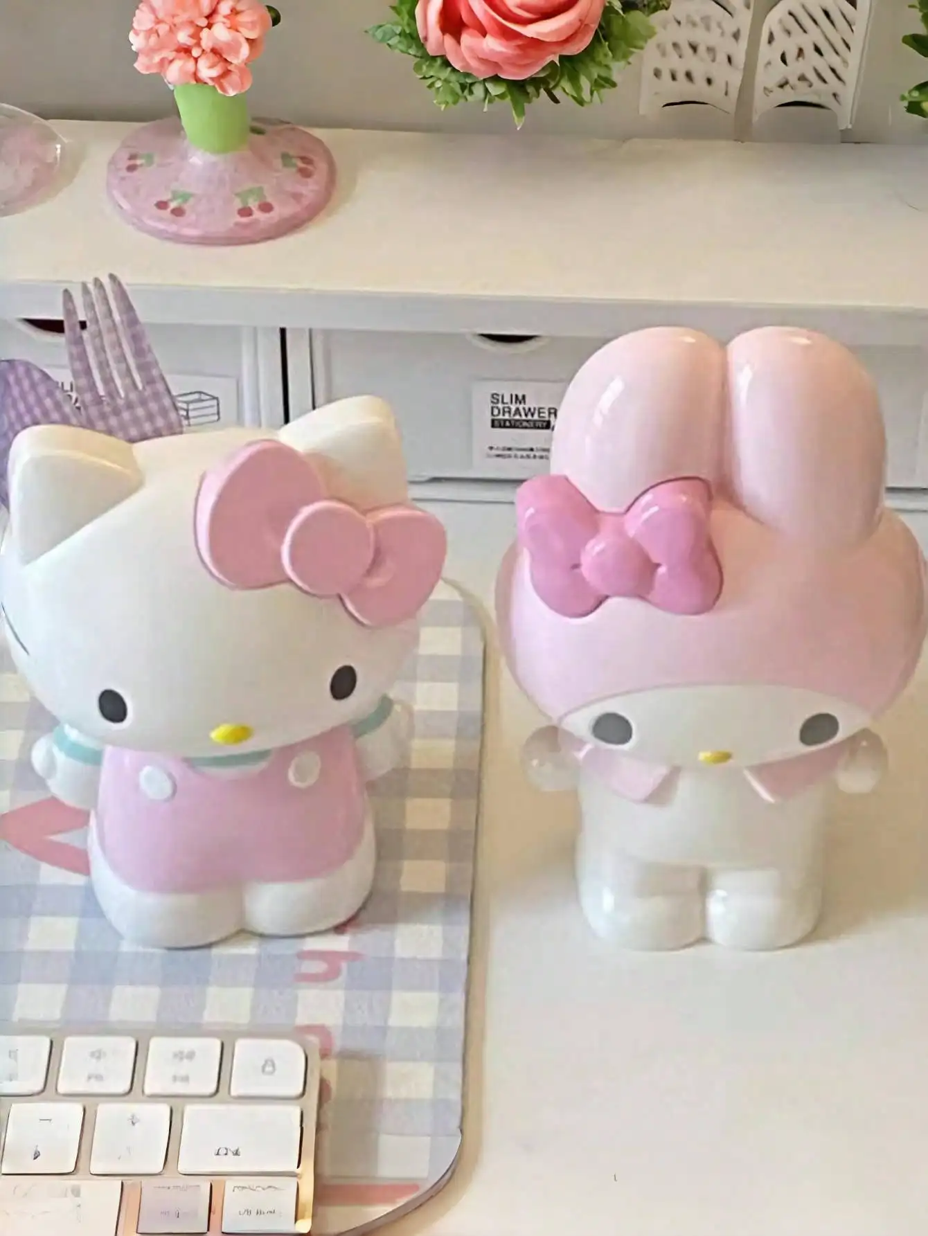 

1 шт. многофункциональный органайзер Sanrio для Hello Kitty и My Melody - легкий ПВХ-кейс, настольный органайзер с мультяшным дизайном