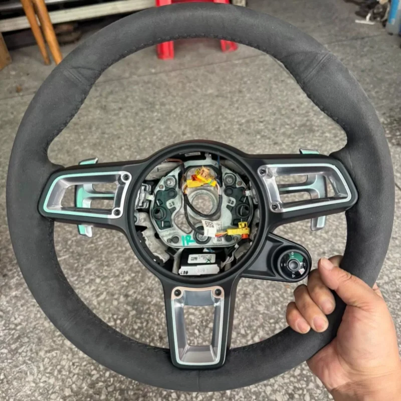 Customized Suede Car Steering Wheel For Porsche Panamera Macan Cayenne 918 911 718 970 971 958 Taycan Steering WheeI