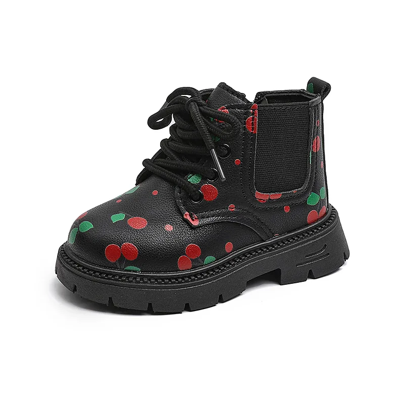 الفتيات أحذية بوت قصيرة الكورية نمط الجانب سستة الاطفال حذاء من الجلد لينة أسفل مريحة 2025 جديد الأطفال الأحذية الجلدية الحلو لطيف