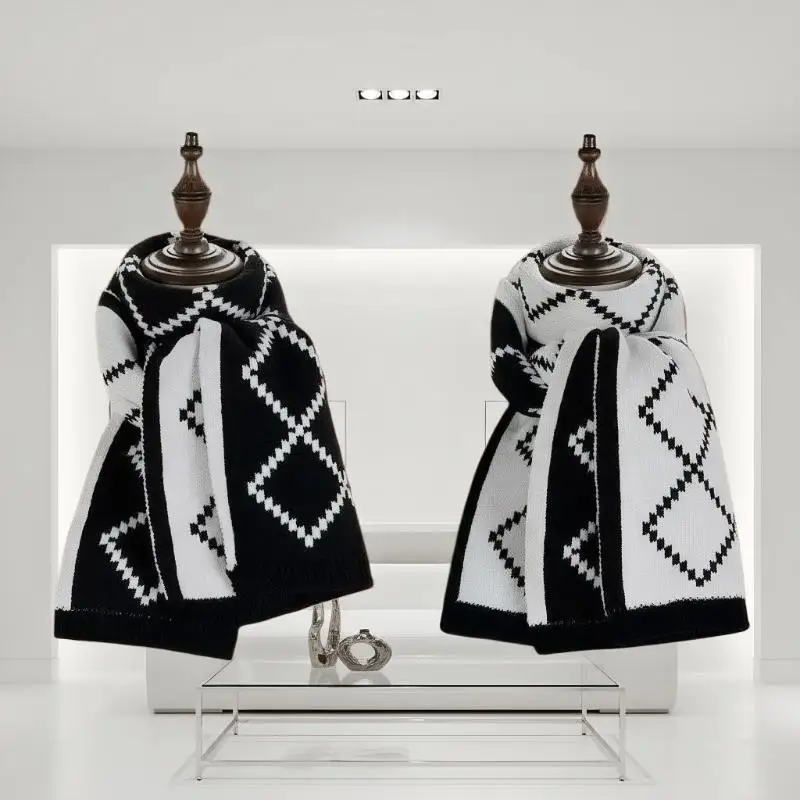 المألوف عيد الميلاد الأيائل ثلج وشاح شال دافئ وشاح أحمر طالب زوجين هدية الكريسماس الشتاء الدافئة وشاح حماية الرقبة