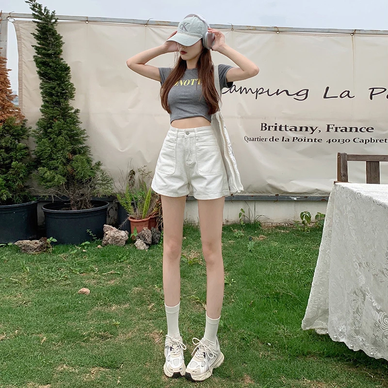 

Pink denim shorts female summer 2024 new high-waisted a word loose hundred with thin hot girl hot trousers outside wear trousers