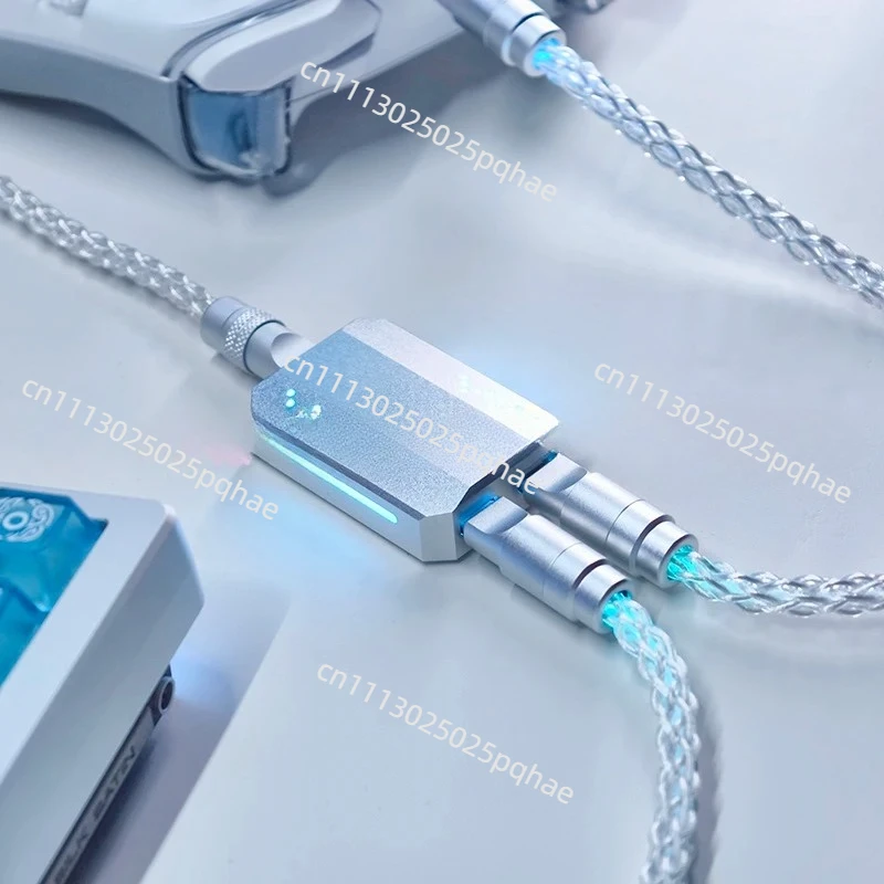 Customized luminous hollow RGB single crystal copper one to two aviation plug-in cable dual 8K magnetic axis keyboard luminous