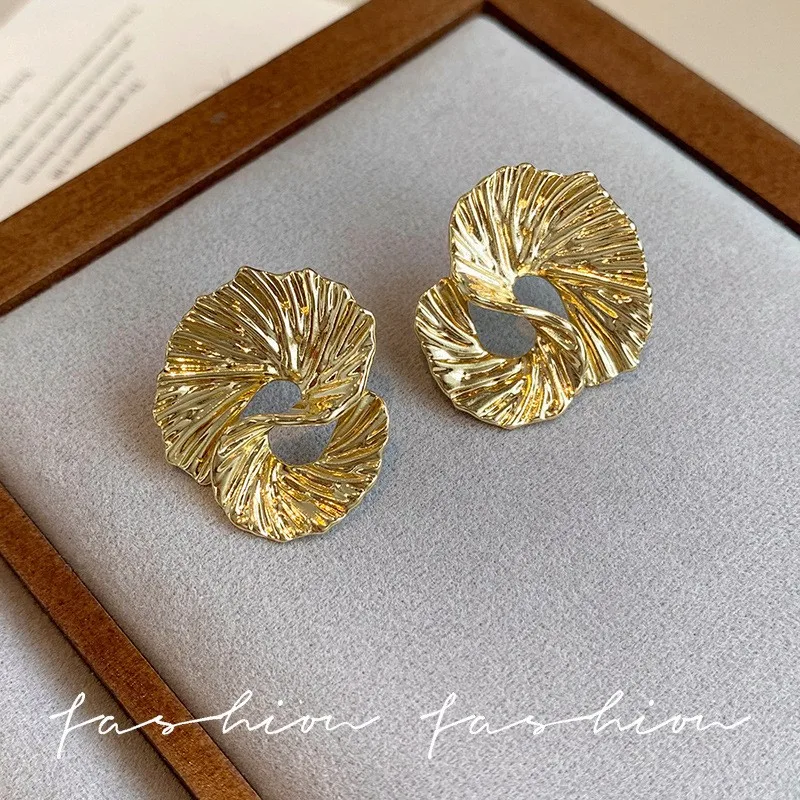 925 Silver Needle Gold Color Twisted Earrings For Women Metal Earing Jewelry 2025 Trending Irregular Wrinkled Geometric Earrings