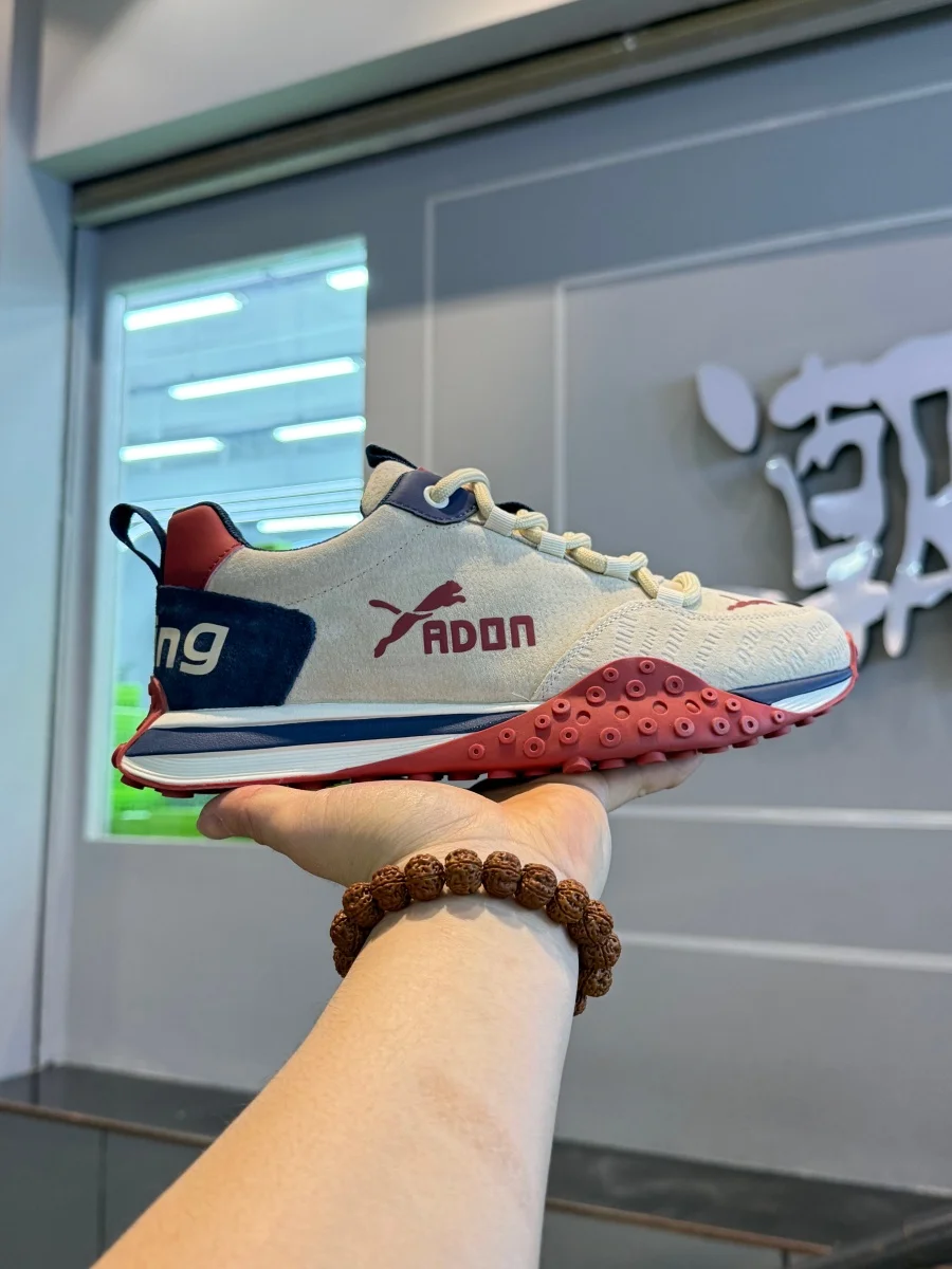 nouvelles-chaussures-de-sport-de-luxe-printemps-2026-pour-hommes-–-confortables-tendance-respirantes-legeres-anti-odeur-basses-et-decontractees