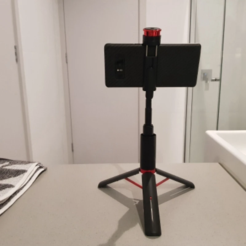 عصا سيلفي محمولة عالية الارتفاع مع حامل ثلاثي القوائم ، قابلة للتمديد ، قابلة للطي ، مونوبود لهاتف أيفون 11 x ، وهاتف ذكي وشاومى
