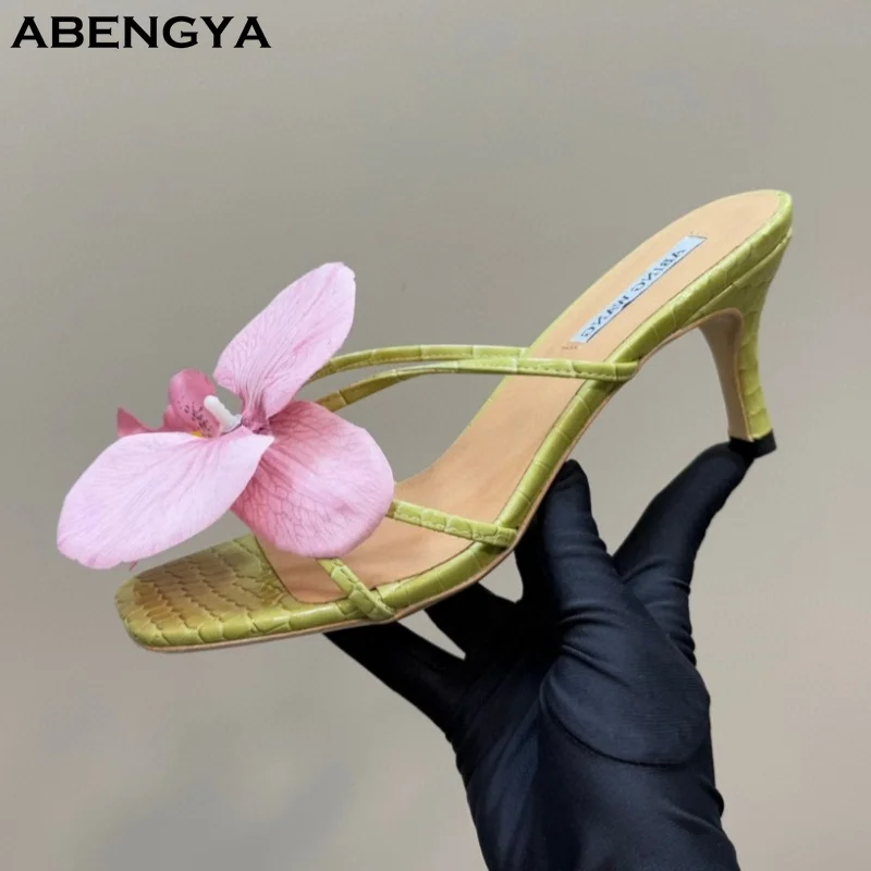 

Summer Sexy Leather High Heels Slippers Women Sandals Flower Modern Mules Slides Designer Fashion Party Dress Shoes For Women