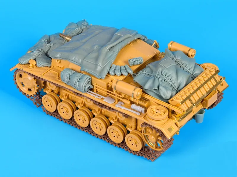 1:35 Scale Resin Die-casting Armored Vehicle Parts Modification Does Not Include The Unpainted Model Of The Tank 35396