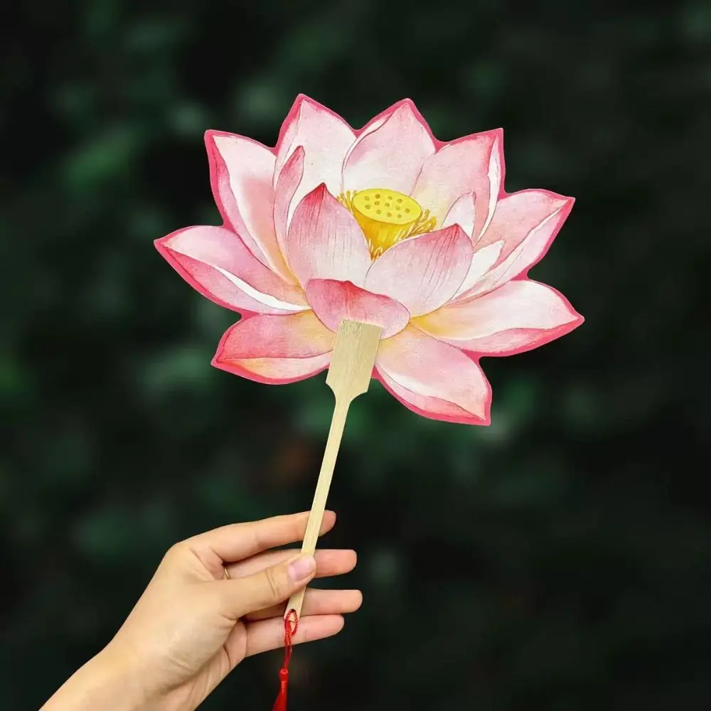 Elegant Irregular Lotus Shape Fan Cooling Feature Aesthetic Decoration Handheld Fan Bamboo Handle Fan Summer Use