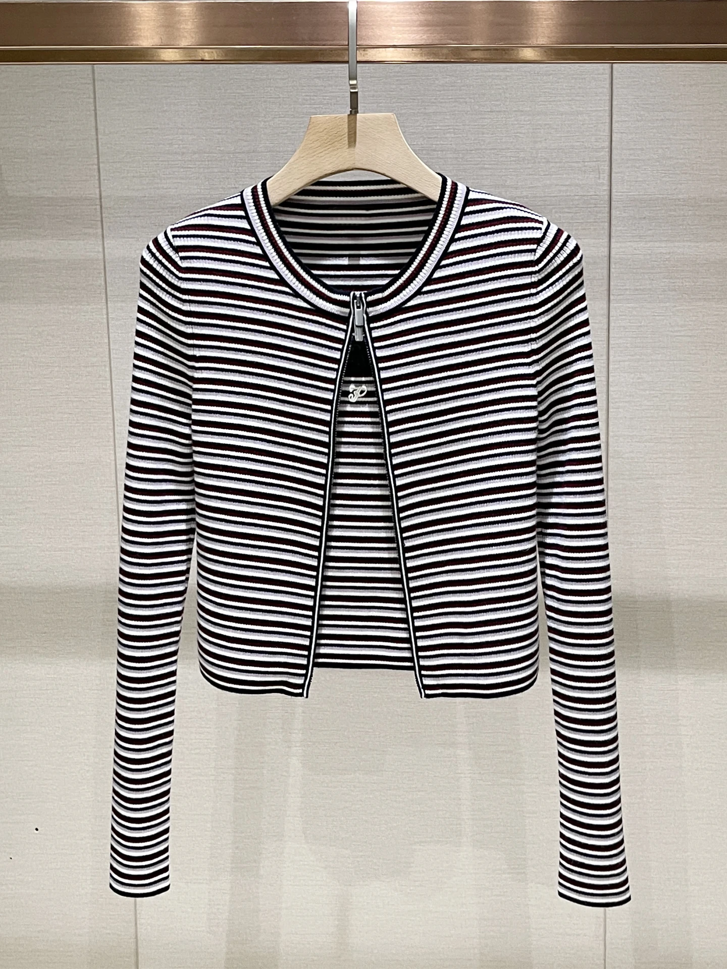 

Slimming Striped Knitwear Cardigan Women's Casual Sle Winter New Arrival Two-Piece Set Comfortable Breathable Long Sve