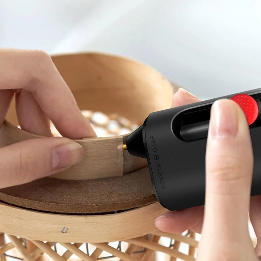 Handmade Lithium Hot Melt Glue Gun Aluminum Alloy Wireless Powerful Household High Viscosity Glue Pen