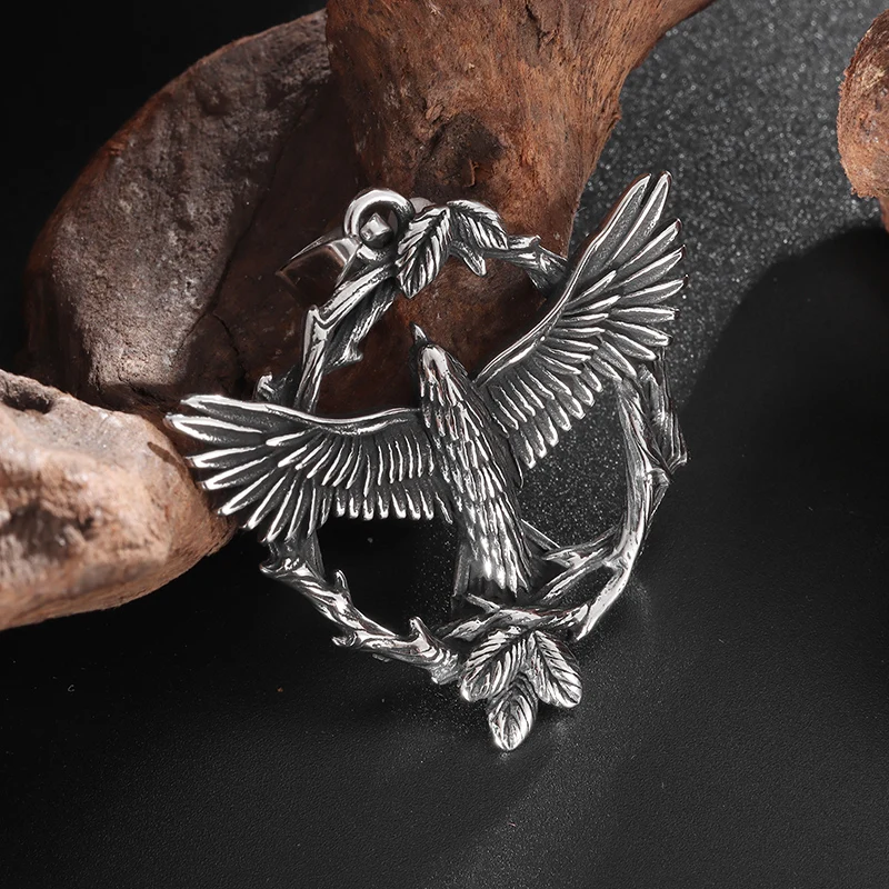 Vintage Nordic Odin God Bird Necklace Free Flying Eagle Pendant Men's Punk Celtic Eagle Amulet Jewelry Gift