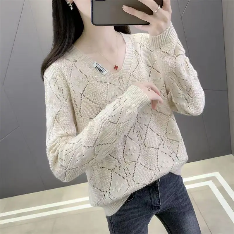 Spring Autumn Women\'s Clothing Pullover Solid Color Hook Flower Hollow Lantern Long Sleeve V-Neck Sweater Knitted Casual Tops