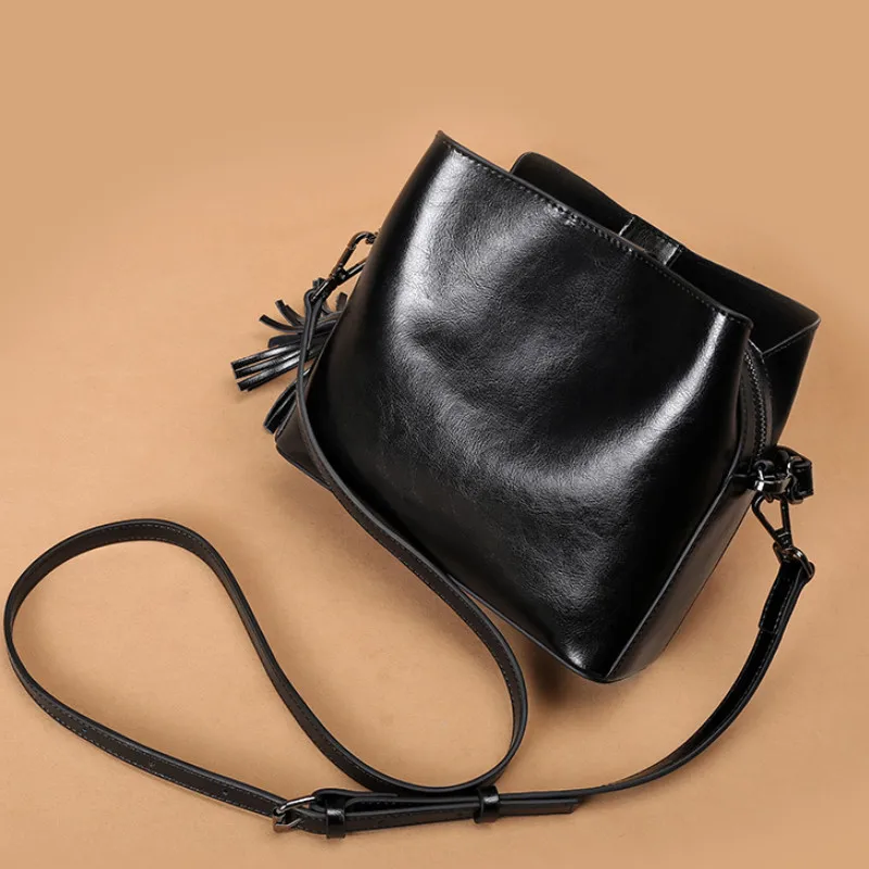 100% Genuine Leather Women\'s Handbag 2025 New Fashion Leather Shoulder Bag Commuter Women\'s Crossbody Bag for shopping