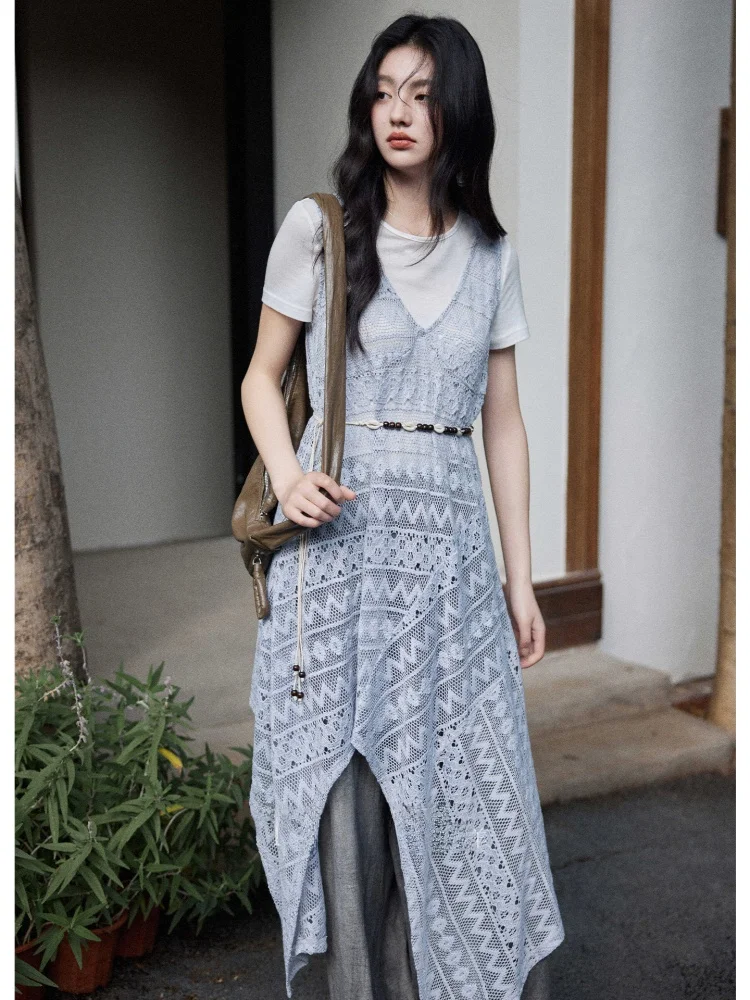 

Long V-ne Knitted Vest Hollow out Loose Fit Lightweight Breathable Svel Outerwear Design by Er Yang Suitable for Comm...