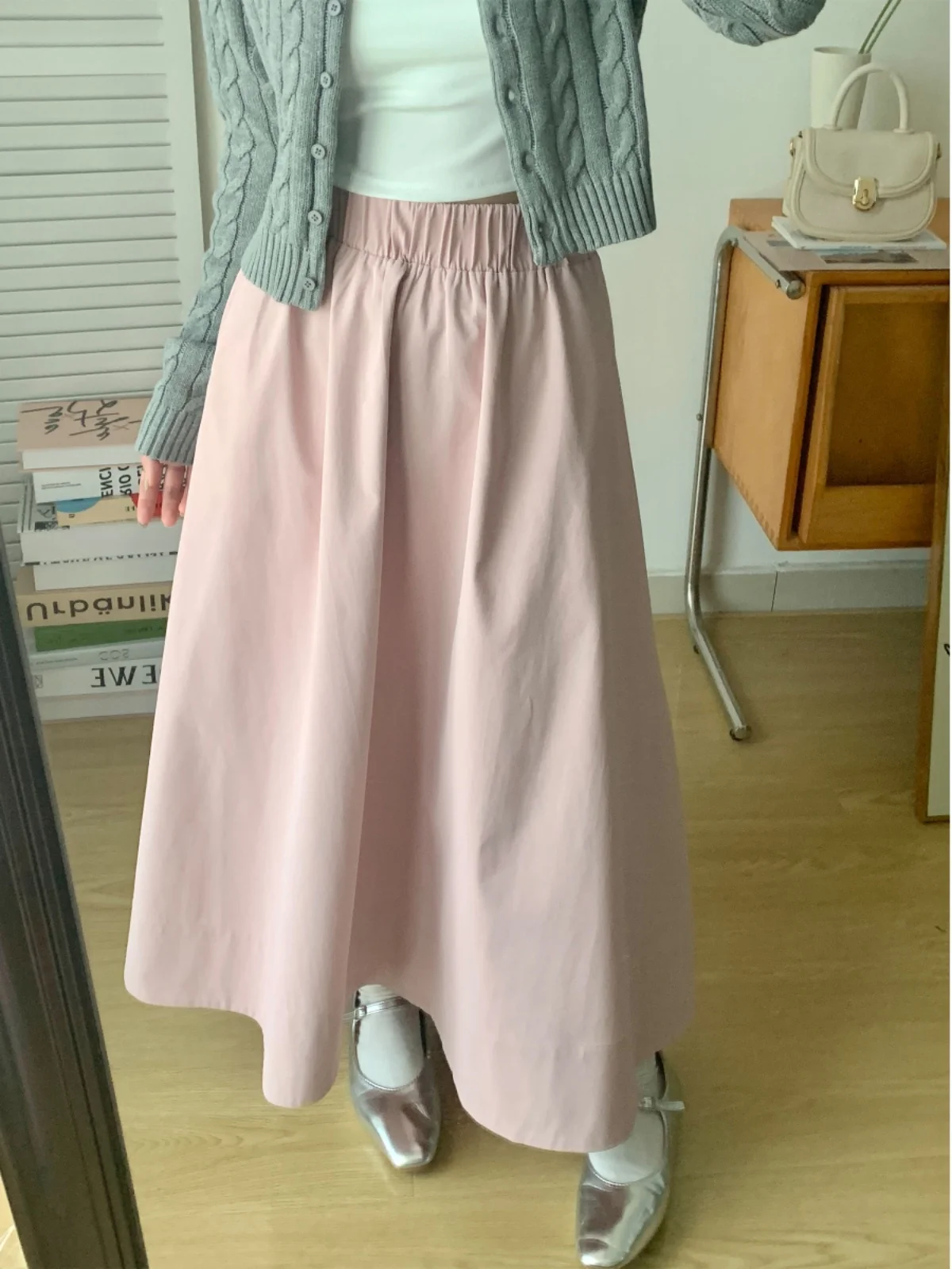 

Pastel Pink High Waist Midi Skirt Women's Commuter Soft A-Line Umbrella Skirt 2023 Autumn Design Sensation f-length Skirt
