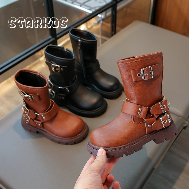 

Брендовый дизайн, сапоги до середины икры с металлической пряжкой, детские рыцарские ботинки с боковой молнией для девочек, детские осенние ботинки на толстой подошве с круглым носком, армейские боты