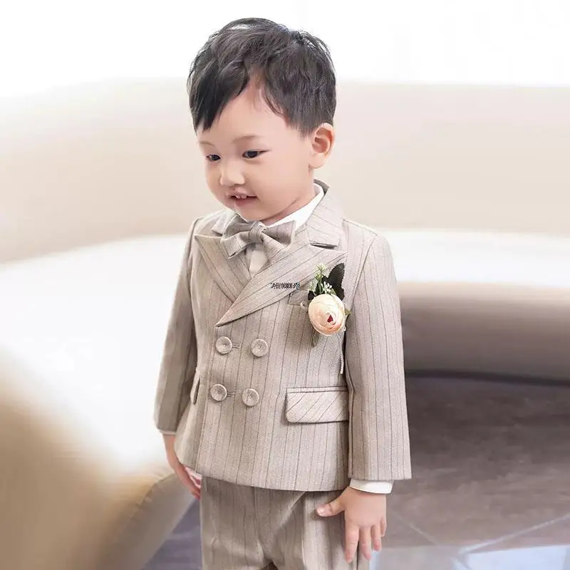 

Children Khaki Jakcet Vest Pants Bowtie Wedding Dress Little Boys Photography Suit Kids Performance Birthday Ceremony Costume