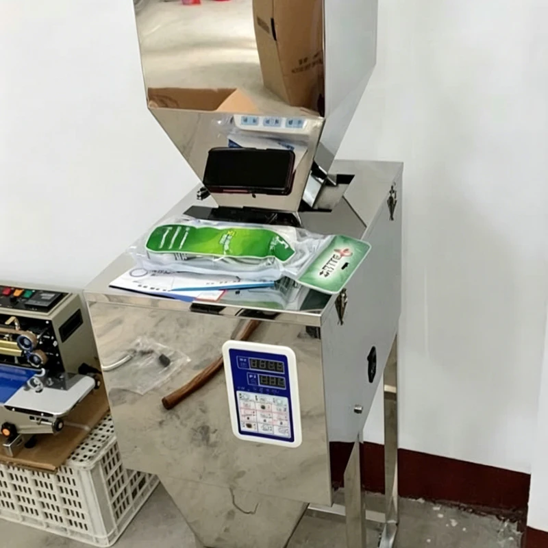 

Fully Automatic Commercial Peanut Packaging Machine Small Bag Weighing And Filling Large Capacity Screw Type for Business Use