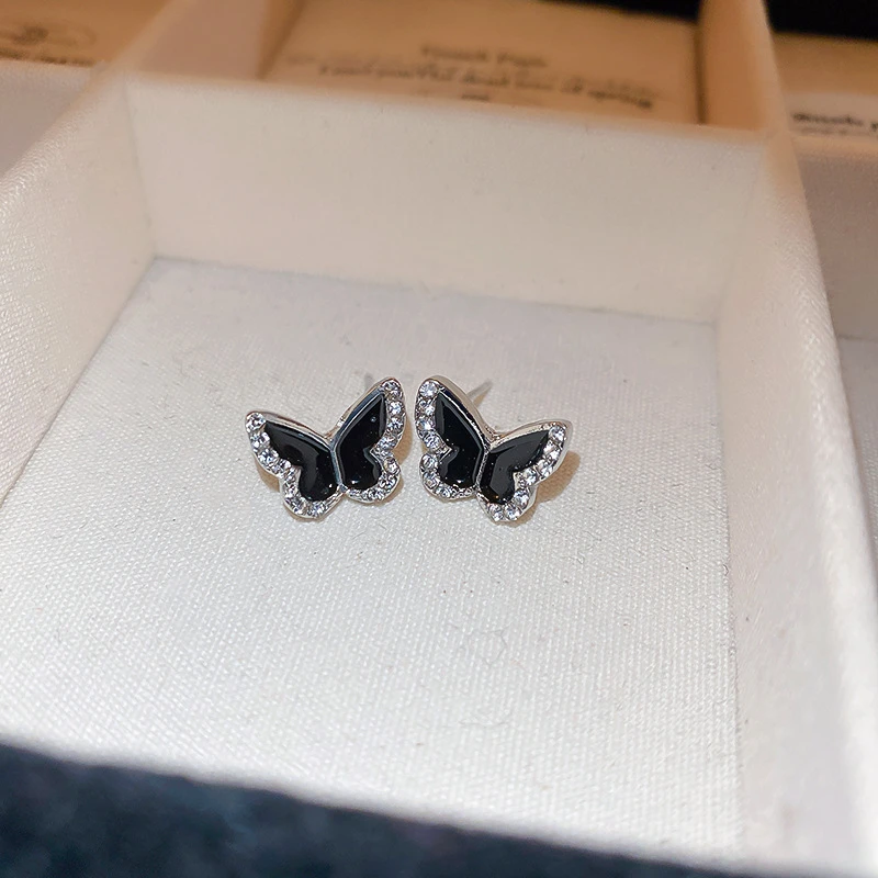 Black Enamel Women\'s Small Earrings Crystal Side Mini Butterfly Lovely Animal Shape Tiny Stud Earrings for Girls boucle d\'oreill