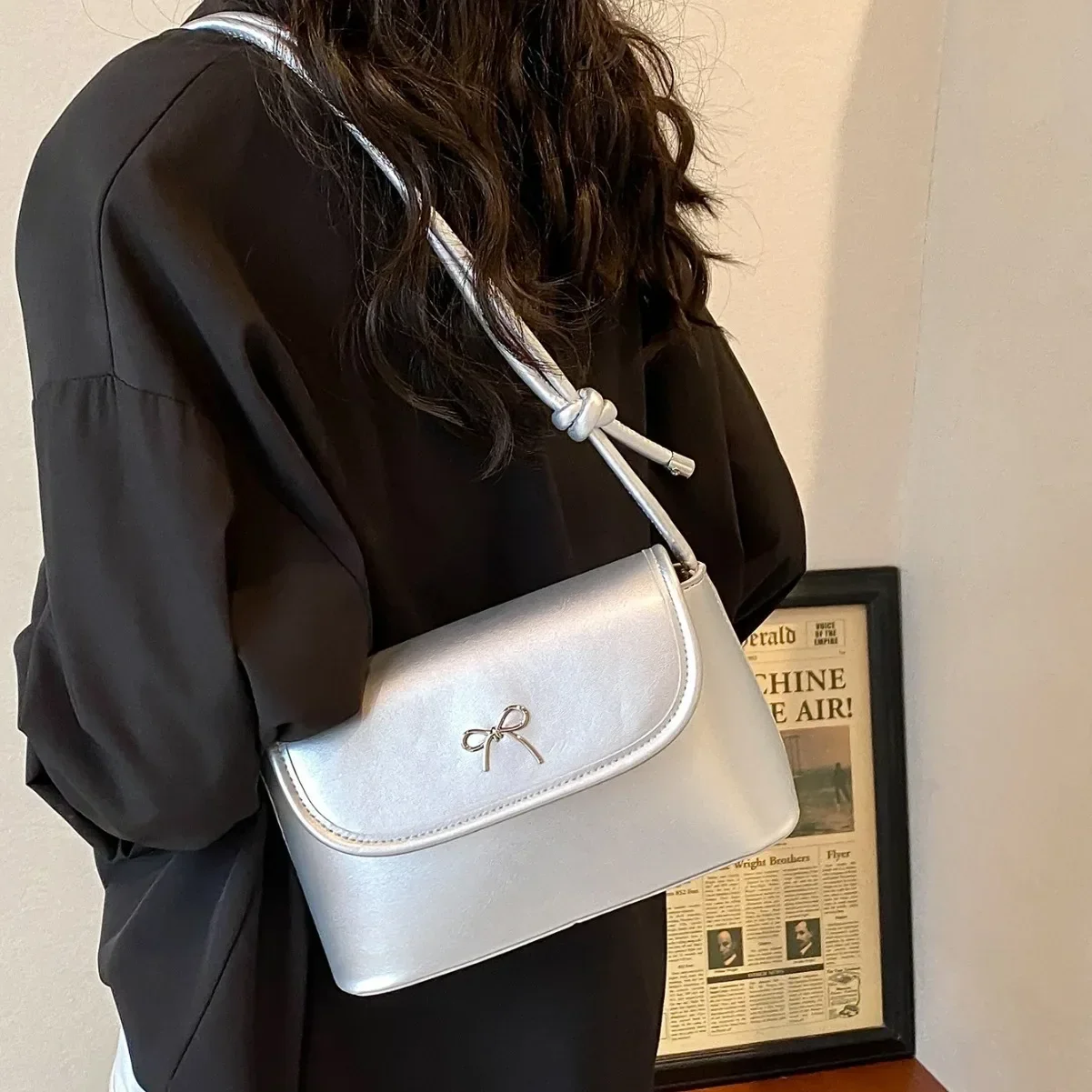 

Korean Trendy Saddle Shoulder Bag Women PU Leather Crossbody Bag Simple Solid Color Flap Messenger Bag Fashion Handbags Pouch