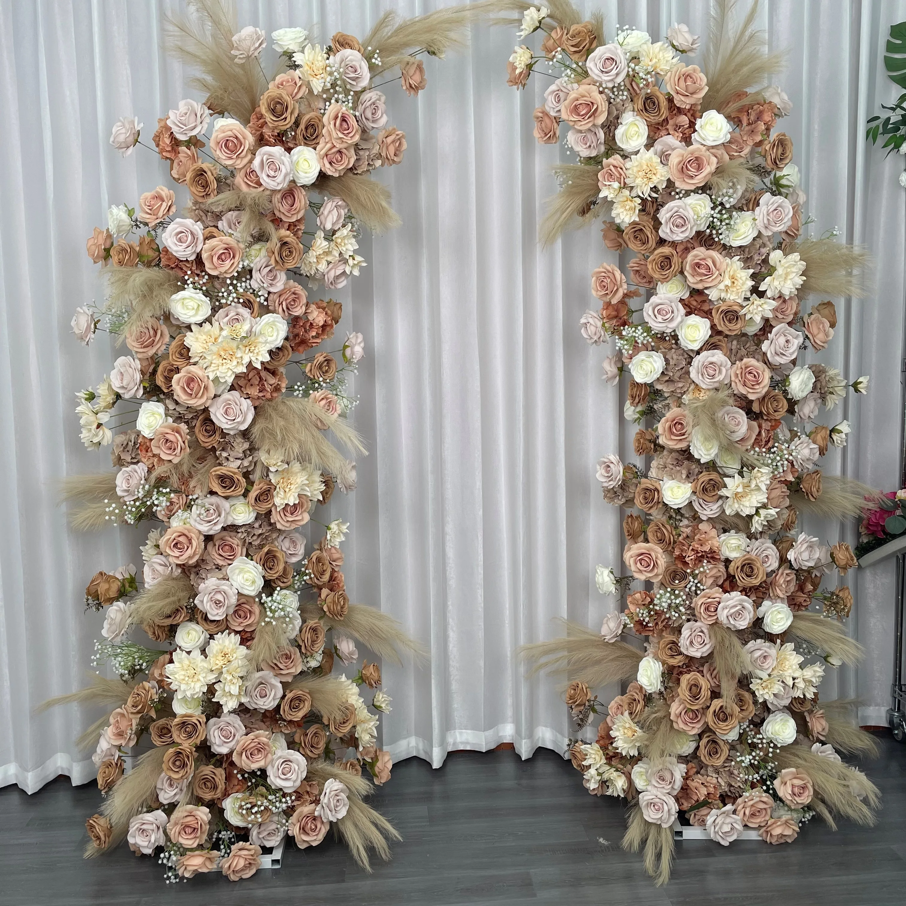 

Customized Flower Arches for Outdoor Wedding Decoration/Wedding Flower Centerpieces/Wedding Backdrop